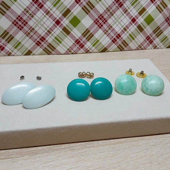 Set of 3 Pair Vintage Fashion Jewelry Plastic/Metal Turquoise/Green Costume #70W - Picture 3 of 15